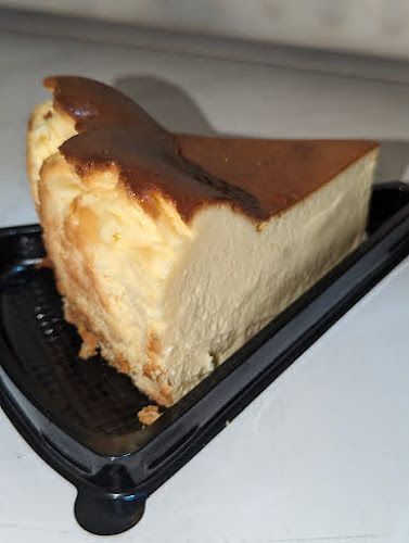 Mai Zhi Wei Bakery - Hospitality and gastronomy