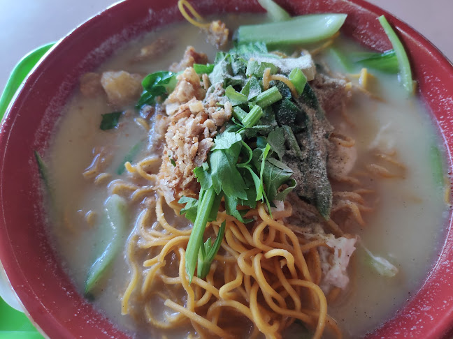 Cai Ji Fried Fish Soup 財記炸鱼湯