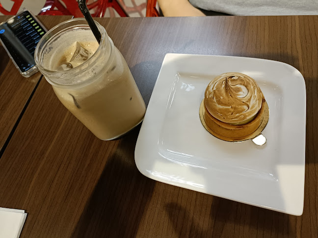 2 Ang Mo Kio Dr, Singapore 567720