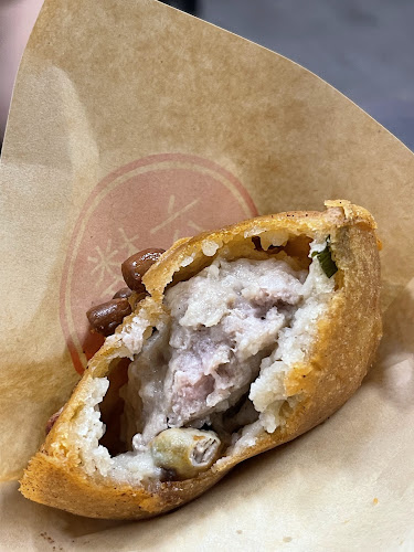 Sixth Floor Oyster Cake - Northshore Plaza