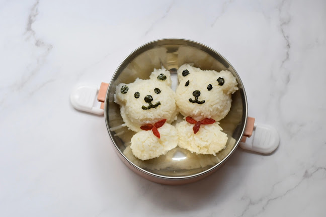 Comentarii opinii despre Mama J's Confinement Food