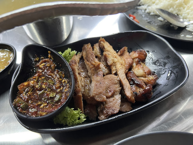 Comentarii opinii despre Nummun Thai Kitchen