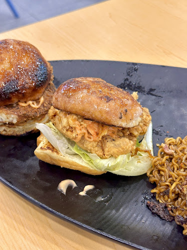 Comentarii opinii despre Flips N Dips (Paya Lebar)