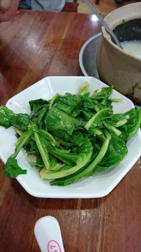 NO.5 Bukit Timah Live Bull Frog Claypot Porridge - Singapore