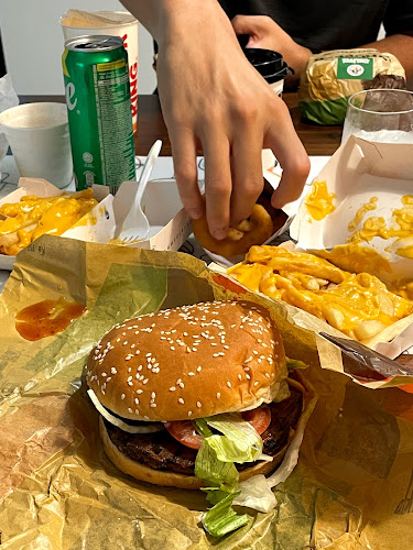 Opinii despre Burger King North Point (Town Square) în Singapore - Hospitality and gastronomy