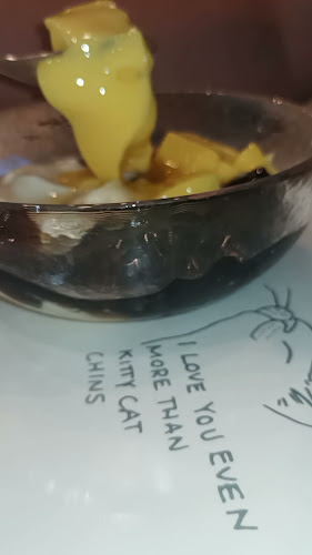Meow Dessert - Singapore