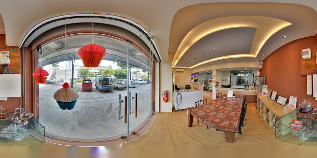 34 Whampoa W, #01-83, Singapore 330034