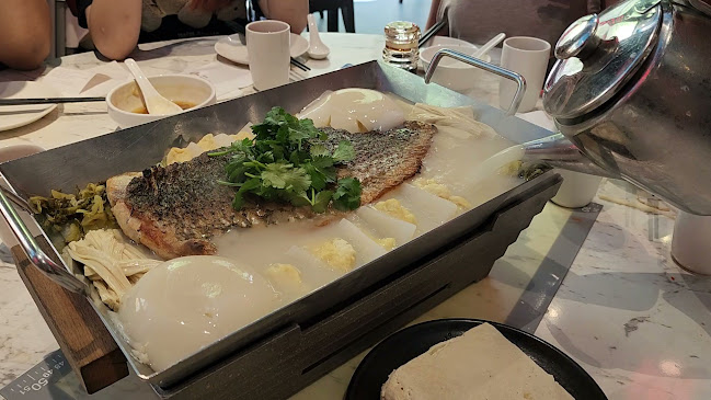 Lao Beijing Square 2 - Hospitality and gastronomy