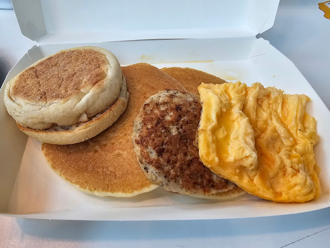 Opinii despre McDonald's Vista Point în Singapore - Hospitality and gastronomy