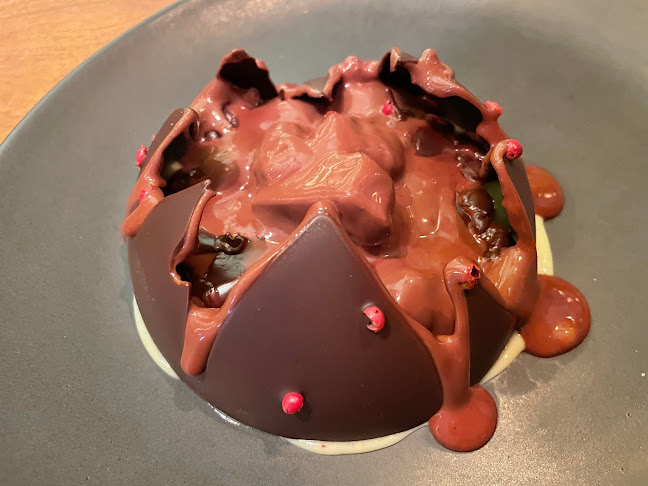 Kafe Utu - Hospitality and gastronomy