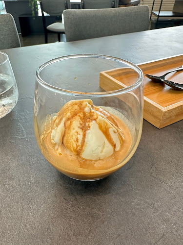 Kōhī Roastery & Coffee Bar UIC - Singapore