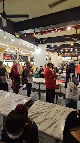 Latiffa Huri - Famous Nasi Lemak - Hospitality and gastronomy