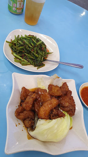 Wee's Family Coffee Shop (黄家咖啡店) - Singapore