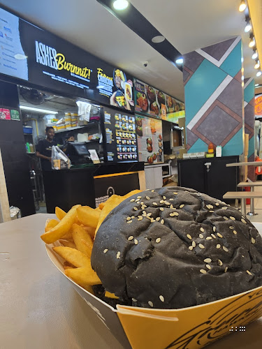 Opinii despre Ashes Burnnit Tampines în Singapore - Hospitality and gastronomy