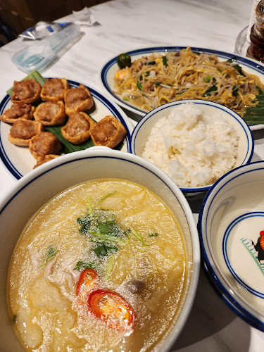 301 Upper Thomson Rd, #01-108, Singapore 574408