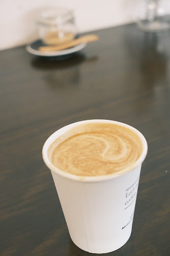 Strangers @ Work - Hospitality and gastronomy