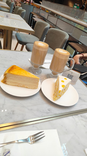 Opinii despre Lady M @ Jewel Changi Airport în Singapore - Hospitality and gastronomy