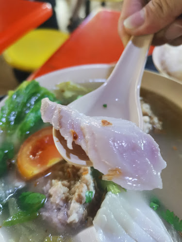 Opinii despre Sliced Fish. Fish Head. Seafood Soup în Singapore - Hospitality and gastronomy