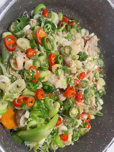 Qi Lai Feng 齐来丰鱼庄 Chinese Restaurant - Hospitality and gastronomy