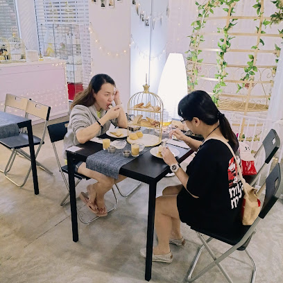 Kim Si Yan Birdnest Cafe