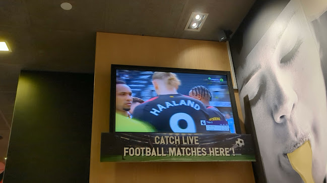 McDonald's Pasir Ris Sports Complex - Hospitality and gastronomy