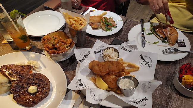 Hard Rock Cafe - Hospitality and gastronomy