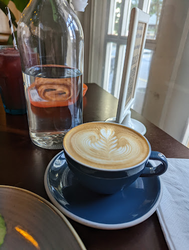 Comentarii opinii despre Twenty Eight Cafe