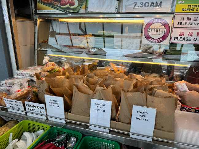 Comentarii opinii despre Aliff Nasi Lemak