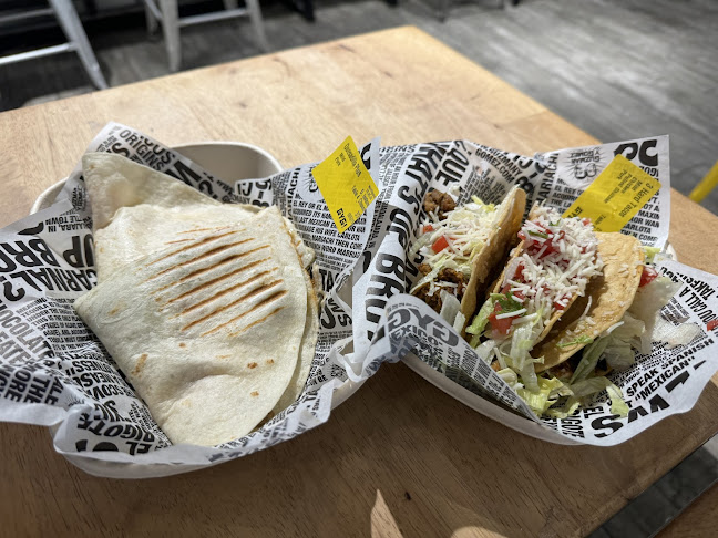 Guzman y Gomez - Northpoint City - Hospitality and gastronomy