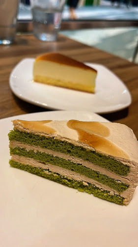 5 Wallich St, #01 - 20 Guoco Tower, Singapore 078883