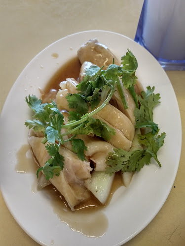 Tian Tian Hainanese Chicken Rice - Bedok Branch - Hospitality and gastronomy