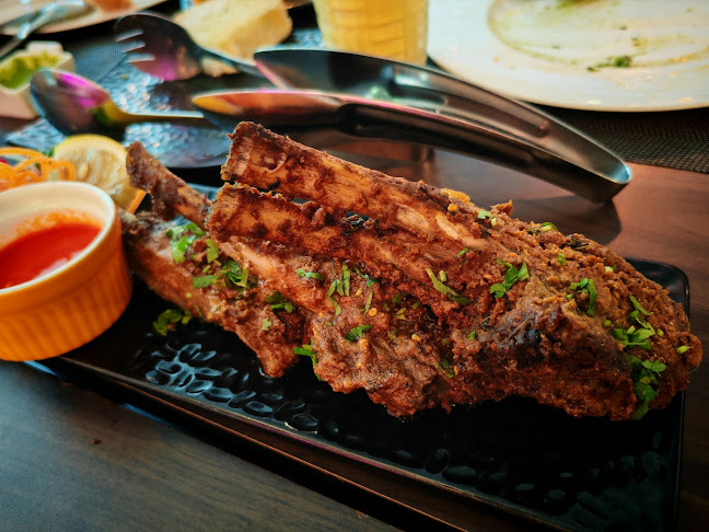 Opinii despre Yarana în Singapore - Hospitality and gastronomy