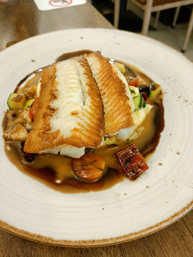 Bowen's Western - Singapore