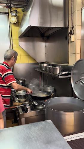 財 (Cai) 鱼片，牛肉，鲜虾，什锦河粉 - Hospitality and gastronomy