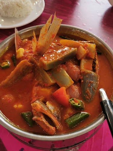 Comentarii opinii despre Epic Haus Coffeeshop