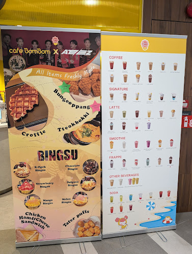 Comentarii opinii despre Cafe BomBom