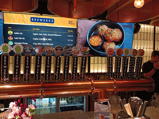 01-08 Orchard Rendezvous Hotel, 1 Tanglin Rd, 247905