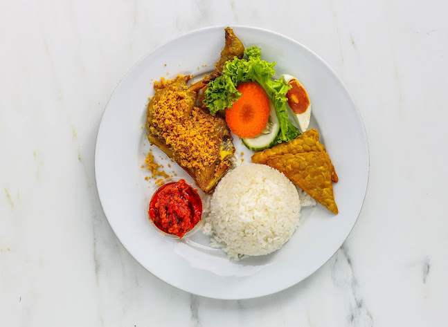 Asam Tree - Bukit Batok - Singapore