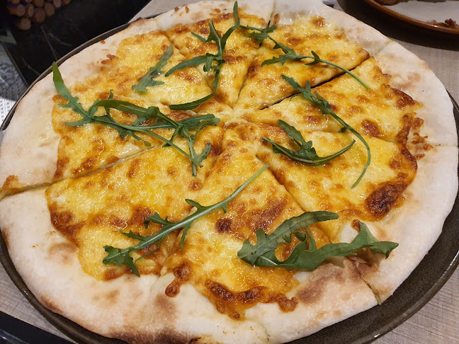 930 Yishun Ave 2, #01-113 / 114, Singapore 768019