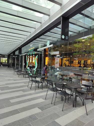 9 N Buona Vista Dr, #01-13/14 The Metropolis, Singapore 138588