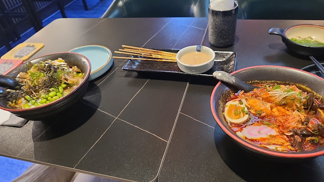 Thirsty Neko - Singapore