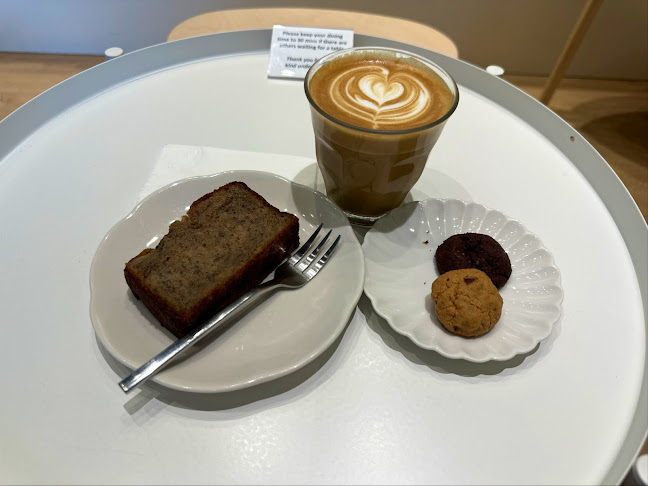 Comentarii opinii despre Sugar And Tease Patisserie Cafe