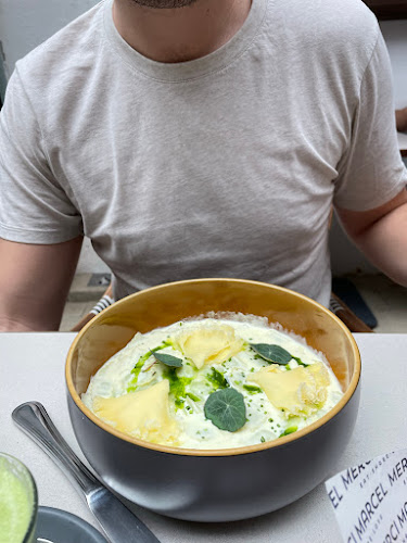 56 Eng Hoon St, #01-68, Singapore 160056