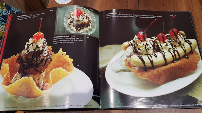 Geláre Bugis+ - Hospitality and gastronomy