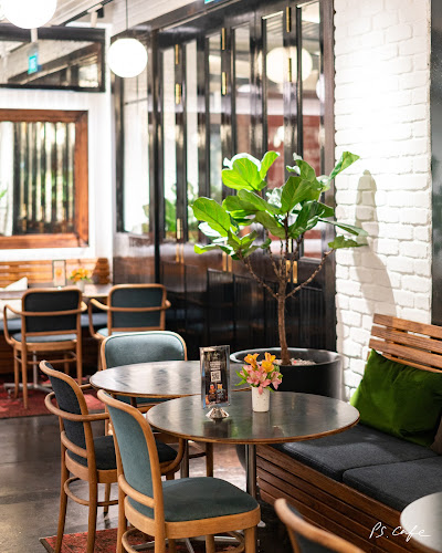 Comentarii opinii despre PS.Cafe Paragon