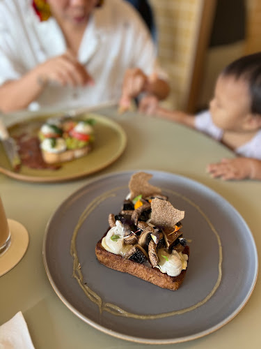 Comentarii opinii despre Frankie & Fern's