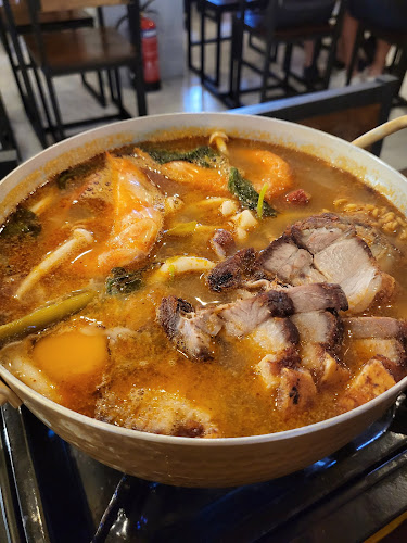 Kinn Derm - Singapore