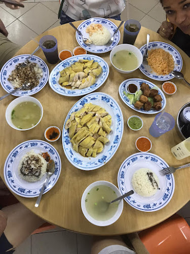 Chicken House - Hospitality and gastronomy