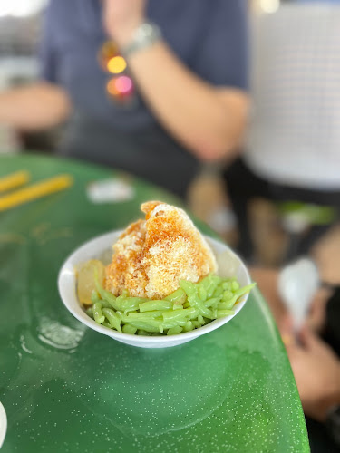 Beauty World Food Centre - Hospitality and gastronomy