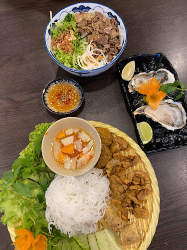 Ăn Là Ghiền - Bistro 7 - Singapore